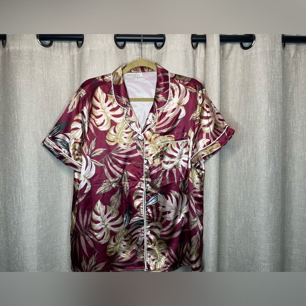 Women’s pajama top